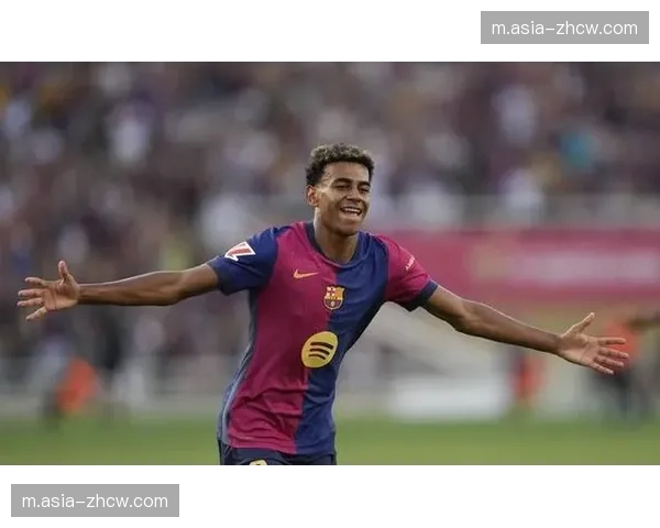 亚马尔成功过人58次冠绝欧冠 年轻天才展现与年龄不符成熟技术